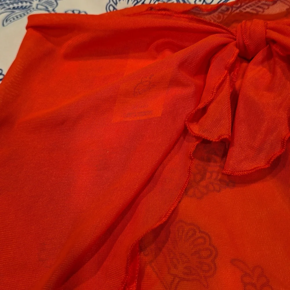 ❤️10/$20 New girls art class sarong coverup